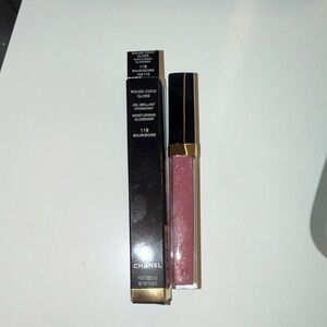 CHANEL Rouge Coco Gloss in Black Rose